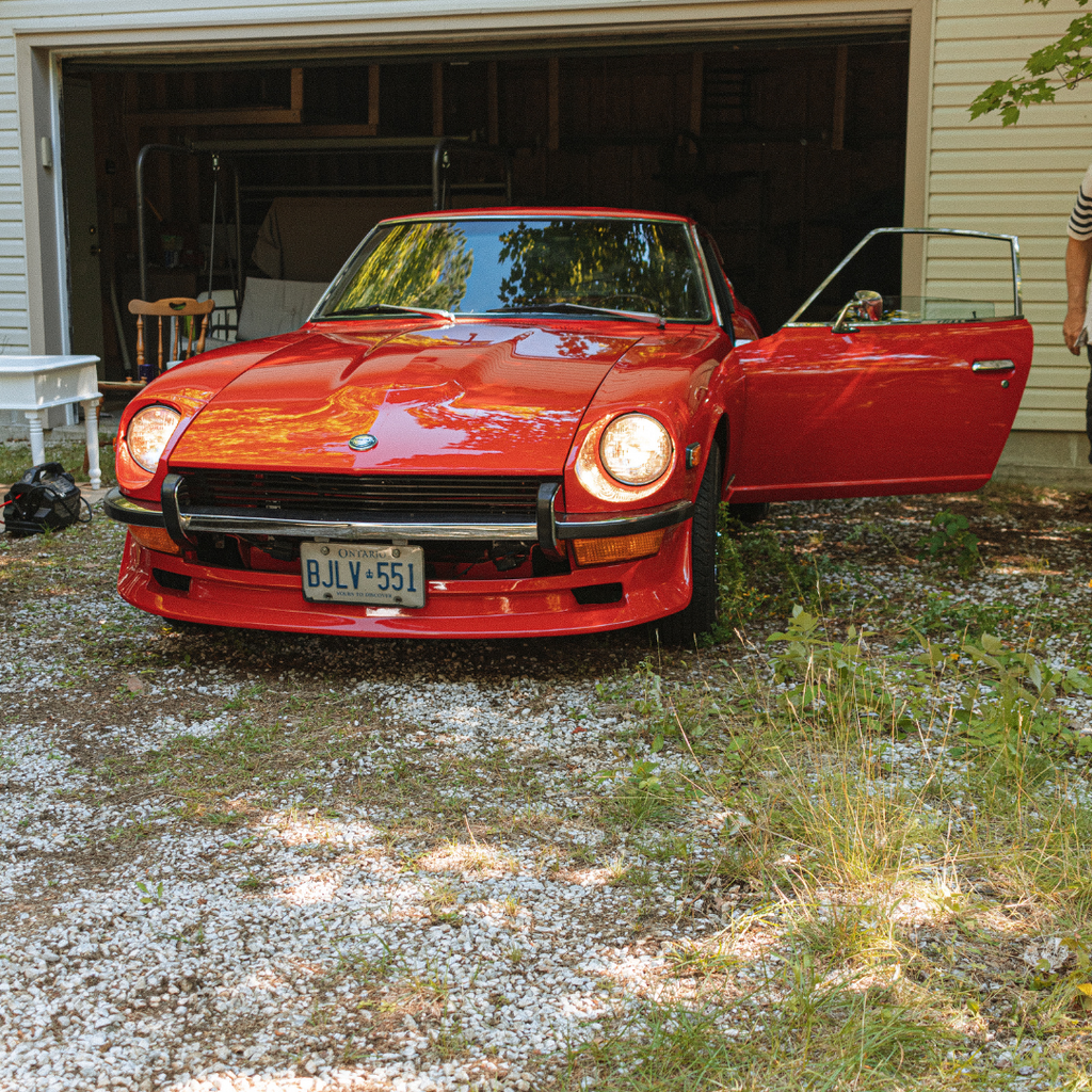 Comparing Classics: The Distinctive Features of Datsun 240Z and 280Z